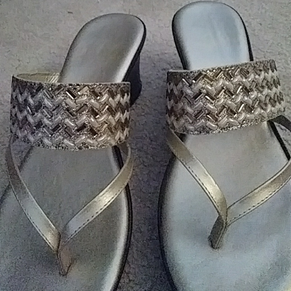 Shoes - Picture 3 of 5